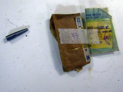 Venttiilivarren asennusohjain (takaveto)